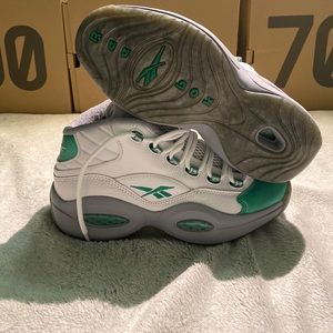 Reebok Question Mid 'Philadelphia Eagles' Men's Size 7.5 FZ3993 Green/White